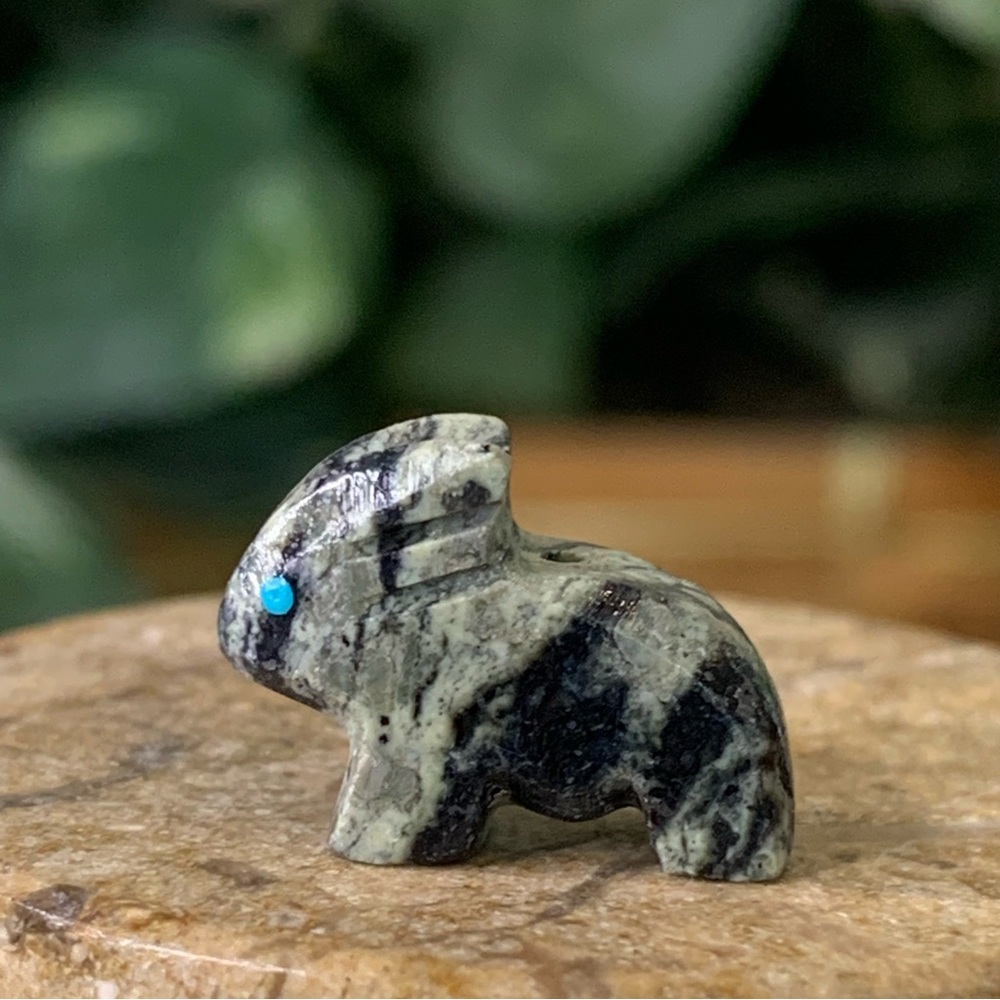 Zuni Style Rabbit Fetish Bead Drilled Stone Native American Mini Animal Bunny .6
